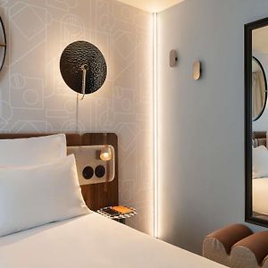 Klassieke Kamer met Twee Aparte Bedden